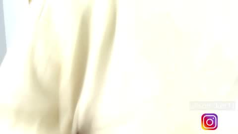 Sofias house online show from March 8, 9:35 am