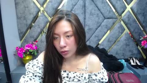 Alison Meiker online show from April 22, 3:20 am