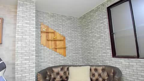 alisonn_doll online show from November 5, 11:54 am