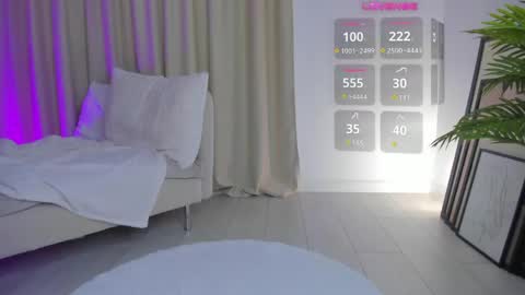 alissa_foxx online show from April 10, 9:25 am