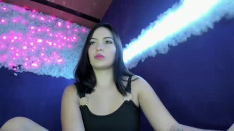 Snapshot of alissa_grey2 chatting on December 20, 12:52 am Alissa online show from December 20, 12:52 am