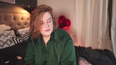 Snapshot of alissa_styles chatting on February 16, 12:21 pm Alissa online show from February 16, 12:21 pm