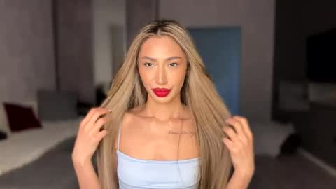 Alissa online show from May 24, 2:33 pm
