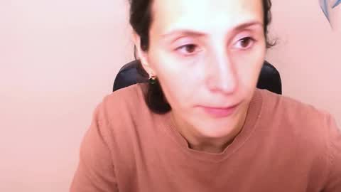 Snapshot of alissajersy_ chatting on October 1, 9:26 am Alissa online show from October 1, 9:26 am