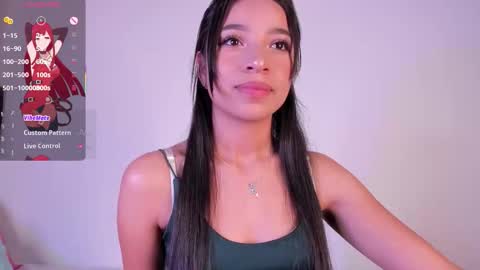 Snapshot of alissarose_ chatting on December 20, 2:07 am Mara Isabel online show from December 20, 2:07 am