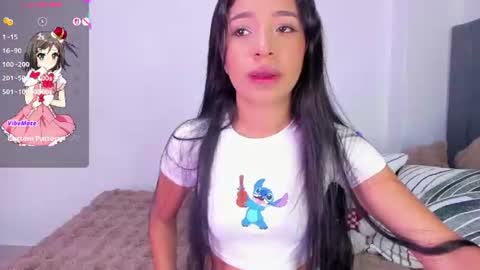 alissarose_1 online show from June 10, 11:24 pm