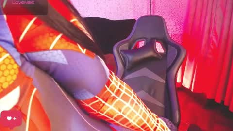 alisse online show from January 19, 3:10 am