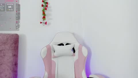 Snapshot of alisson_boobs_ chatting on May 15, 11:12 pm Alisson online show from May 15, 11:12 pm