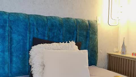 alisson_fox69 online show from November 6, 1:39 am