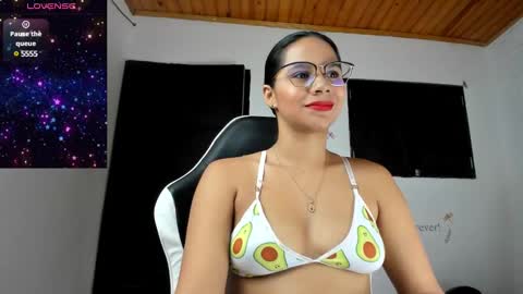 Snapshot of alisson_hoffman05 chatting on January 14, 10:12 pm Alisson hoffman05 online show from January 14, 10:12 pm