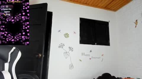 Snapshot of alisson_hoffman05 chatting on February 21, 10:28 am Alisson hoffman05 online show from February 21, 10:28 am