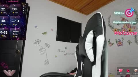 Snapshot of alisson_hoffman05 chatting on November 1, 1:02 pm Alisson hoffman05 online show from November 1, 1:02 pm