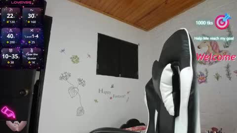 Snapshot of alisson_hoffman05 chatting on November 13, 1:04 am Alisson hoffman05 online show from November 13, 1:04 am