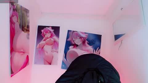 Snapshot of alisson_secrett_ chatting on February 24, 5:00 pm Alisson online show from February 24, 5:00 pm