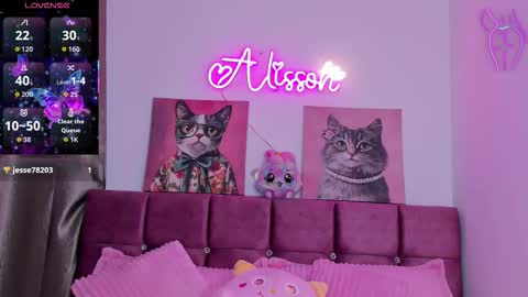 Alisson  online show from November 19, 1:00 pm