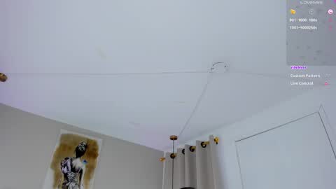 Snapshot of alissyadanger chatting on March 10, 2:06 am TATIS online show from March 10, 2:06 am