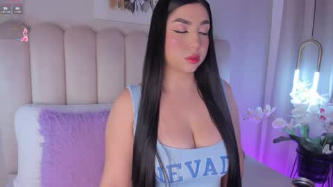 Snapshot of alissyadanger chatting on November 2, 3:09 am TATIS online show from November 2, 3:09 am