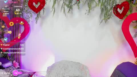 Snapshot of alix_bay chatting on February 6, 2:22 am Alix online show from February 6, 2:22 am