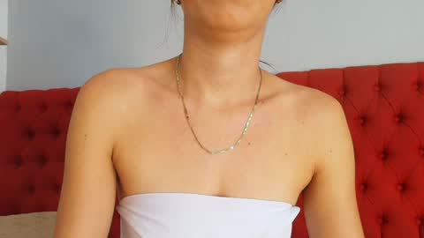 Snapshot of alix_rada chatting on May 21, 7:10 pm Ali online show from May 21, 7:10 pm