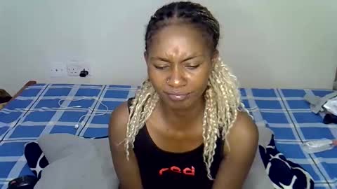 aliyah001 online show from February 16, 12:18 am