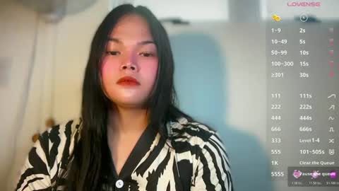 A CUTE GIRL NAME ALIYAH online show from June 30, 2:56 am
