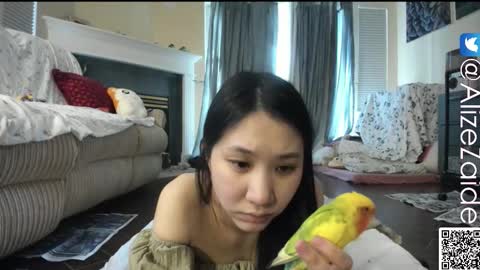 Alize Zaide online show from March 4, 9:10 pm