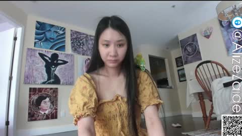 Alize Zaide online show from June 7, 8:45 pm
