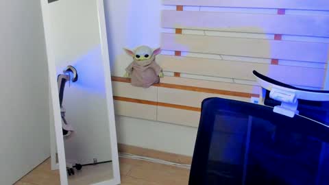 Allana online show from December 5, 8:00 am