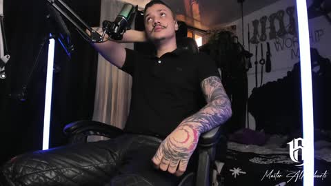   online show from January 14, 4:29 pm