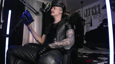   online show from January 15, 10:02 pm