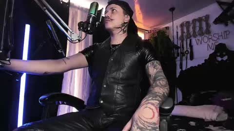   online show from March 10, 6:01 pm