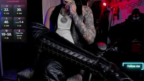   online show from November 4, 5:34 pm