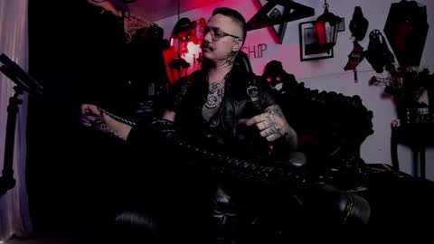   online show from January 9, 6:21 pm