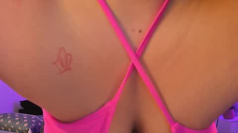 Snapshot of allasska_ chatting on March 5, 12:00 pm Laura online show from March 5, 12:00 pm