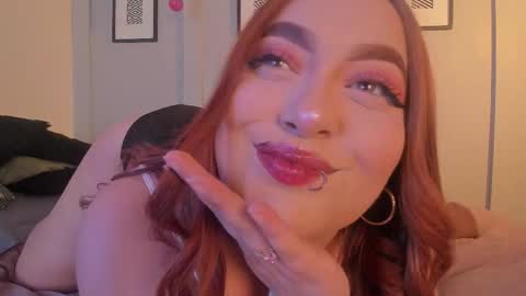 Snapshot of allasska_ chatting on November 14, 6:23 am Laura online show from November 14, 6:23 am