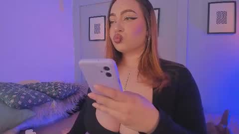 Laura online show from June 11, 4:32 am