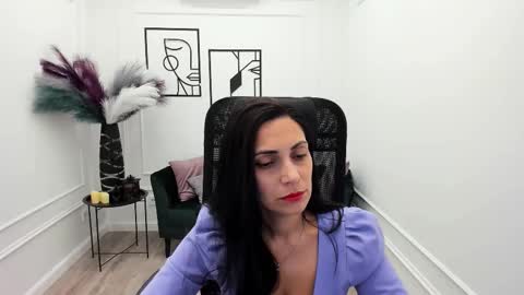 Snapshot of allayerty chatting on November 19, 11:21 am allayerty online show from November 19, 11:21 am