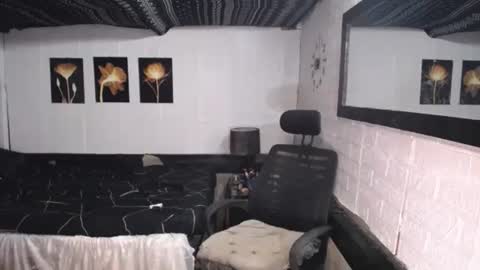 trina online show from March 25, 3:07 pm