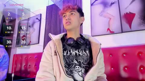 Snapshot of allen_starck chatting on October 29, 3:20 am Allen online show from October 29, 3:20 am