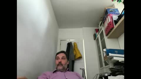 allenvic online show from April 22, 7:22 am