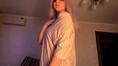 Alle online show from March 7, 8:50 pm