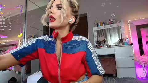 Snapshot of allesya23 chatting on May 25, 7:09 pm onlyfansallesya23 online show from May 25, 7:09 pm