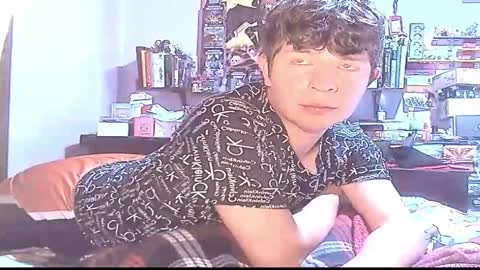 Snapshot of allex14141414xd chatting on December 4, 5:17 am allex14141414xd online show from December 4, 5:17 am