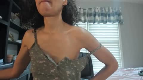 wishlist on bio online show from February 11, 8:31 pm