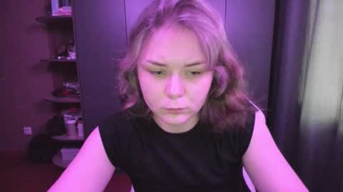 Blair online show from November 24, 4:12 am