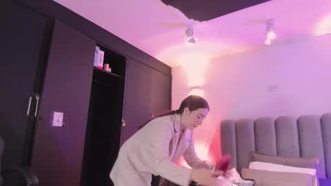 ALLICE online show from December 3, 11:41 am