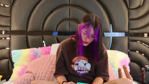 Snapshot of alliciakim chatting on January 10, 7:21 pm Allicia online show from January 10, 7:21 pm