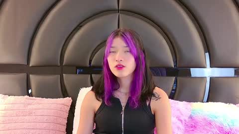 Snapshot of alliciakim chatting on January 12, 7:10 pm Allicia online show from January 12, 7:10 pm