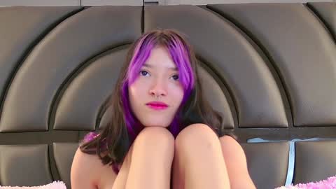 Snapshot of alliciakim chatting on January 12, 10:12 pm Allicia online show from January 12, 10:12 pm