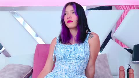 Snapshot of alliciakim chatting on January 22, 7:13 pm Allicia online show from January 22, 7:13 pm